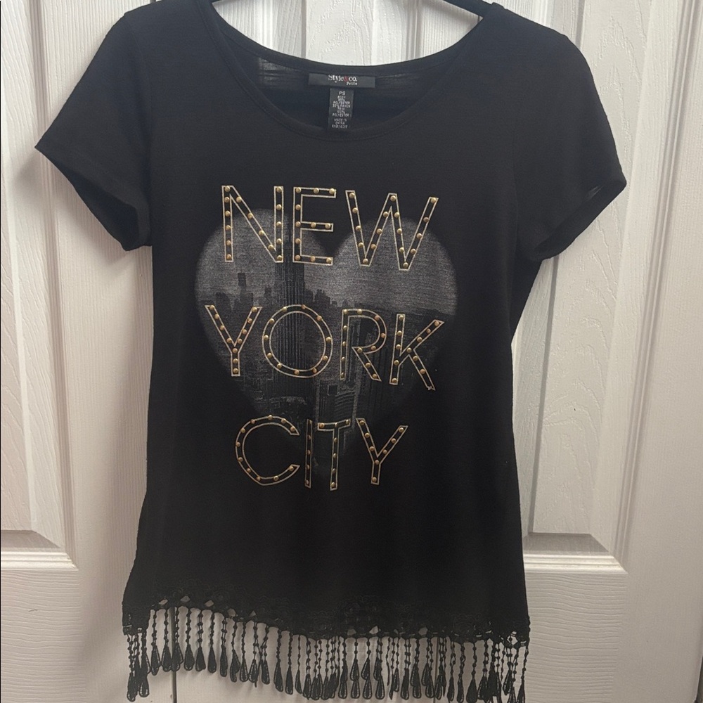 New York T-Shirt with Lace Fringe STYLE & COMPANY size PS